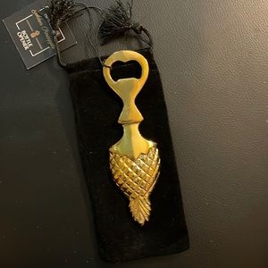 Nwt Pineapple 🍍 Bottle Opener with Gift Pouch